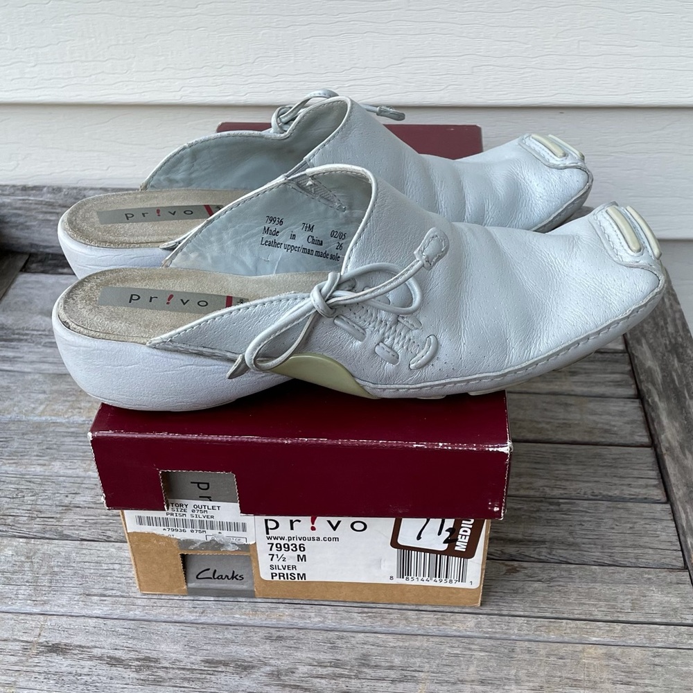 Clarks Slides - Picture 5 of 14